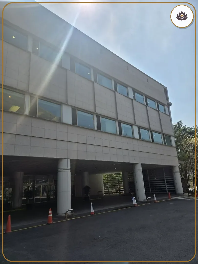 경기 성남시 분당서울대학교병원 장례식장 들어가는 길