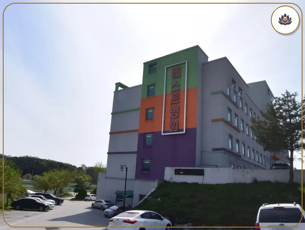 경기 여주시 가남베스트장례식장 들어가는 길