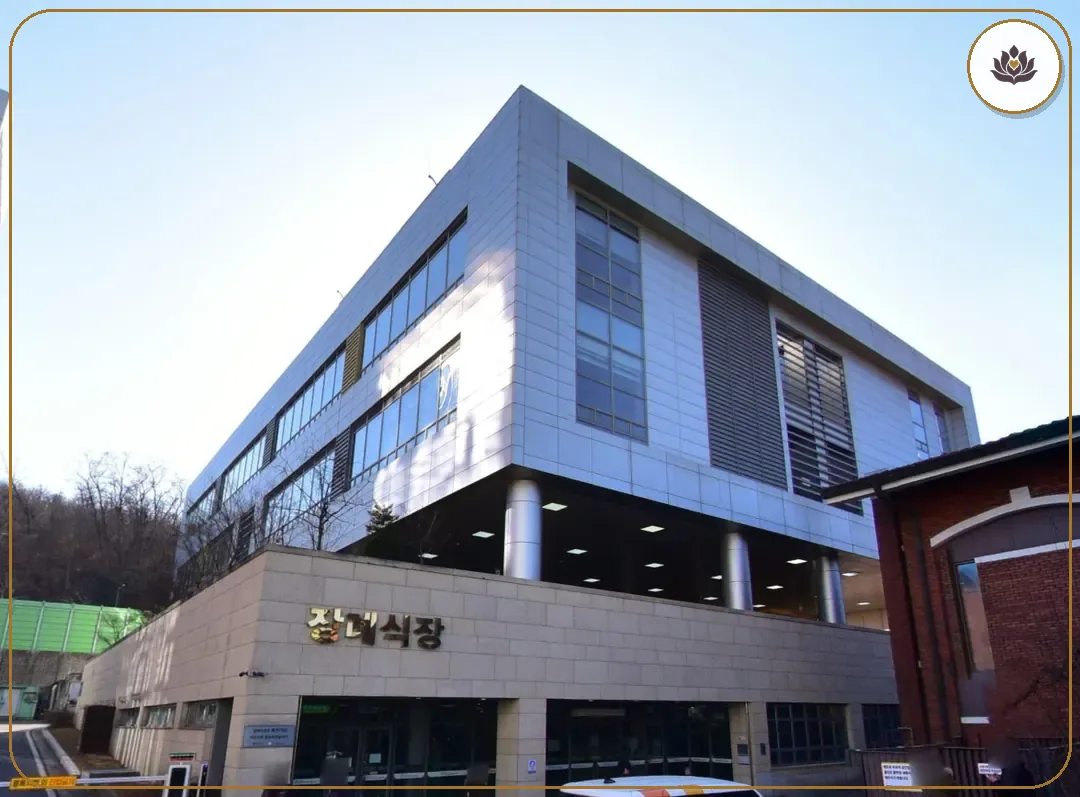 서울 강동구 한국보훈복지의료공단중앙보훈병원 들어가는 길