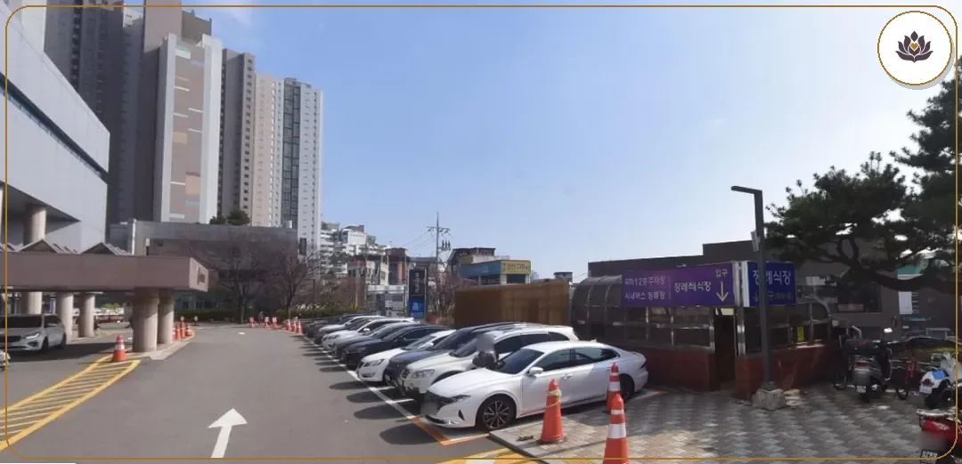 부산 서구 동아대학교병원장례식장 들어가는 길