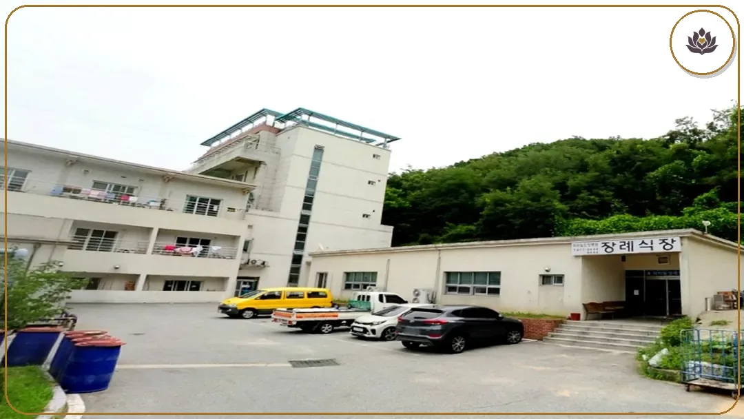 경기 안성시 파라밀장례식장 주변 컷
